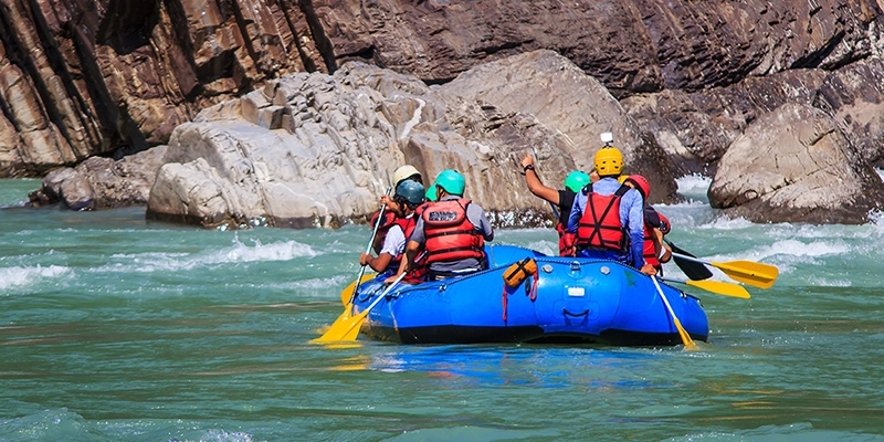 Experience Fun at its Best by Exploring these Best Water Sports Destinations in India